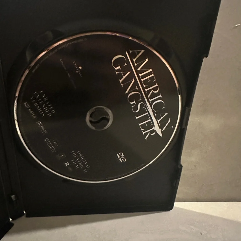 American Gangster Unrated Extended Edition DVD - Picture 3 of 3